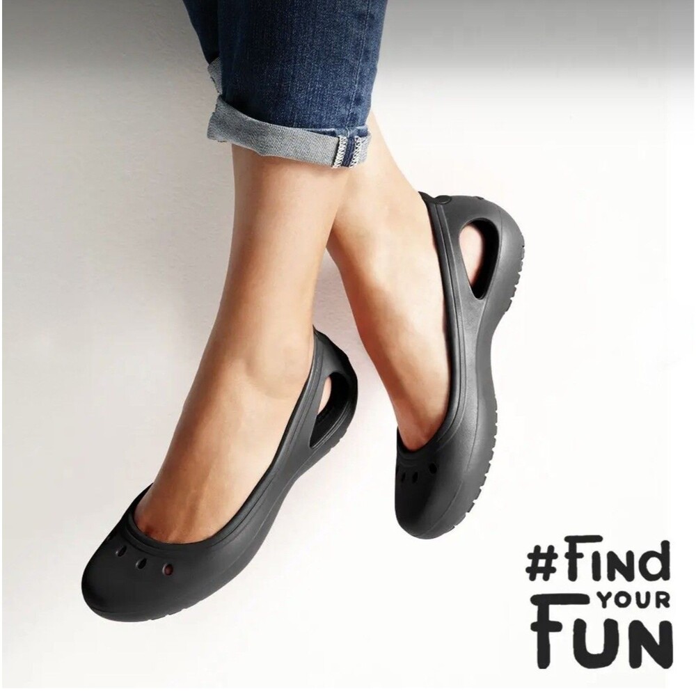 Crocs Alice Work Flats Black Slip Resistant Shoes Women Size 10